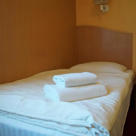 Отель Atlantis Познань